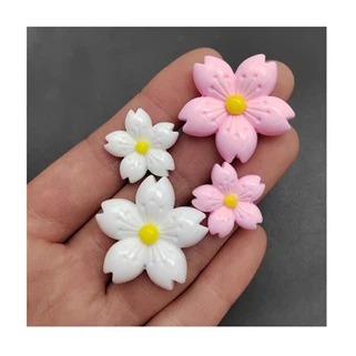 Fausses fleurs de cerisier japonais